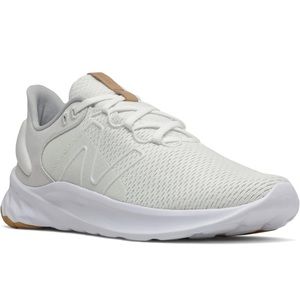 New Balance Fresh Foam Road V2 Running Trainers sneakers 10.5  White